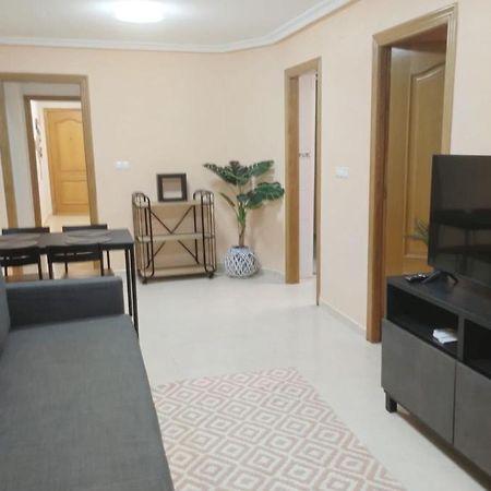 Torrevieja 2 Bedroom Holiday Apartment Exteriör bild