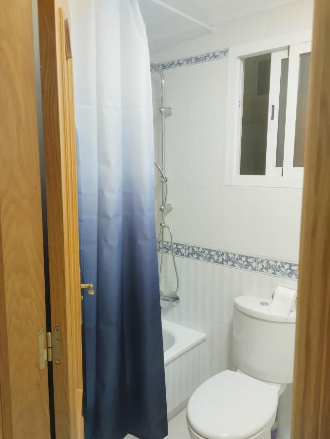 Torrevieja 2 Bedroom Holiday Apartment Exteriör bild